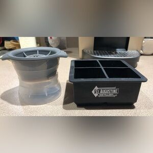 St. Augustine Distillery Black Bourbon Ice Cube Tray & Sphere Ice Cube Maker